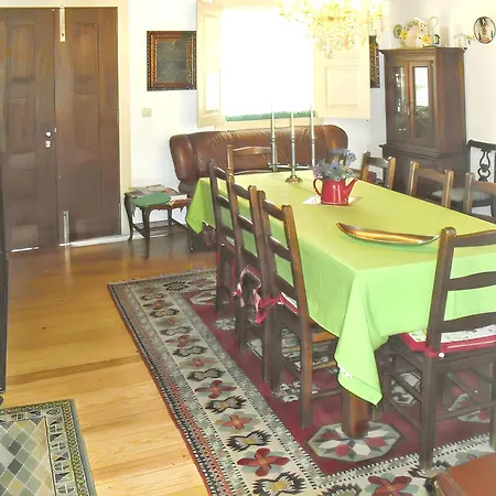 Villa Charming With Pool In