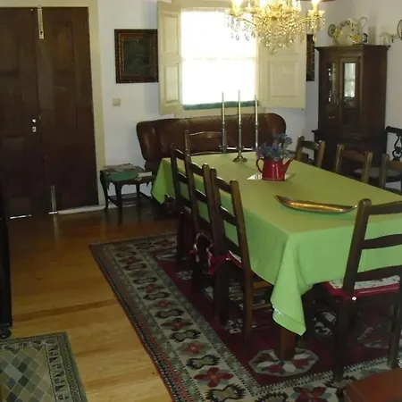 Vila Charming With Pool In