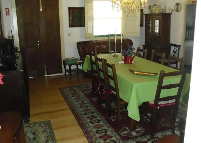 Villa Charming With Pool In